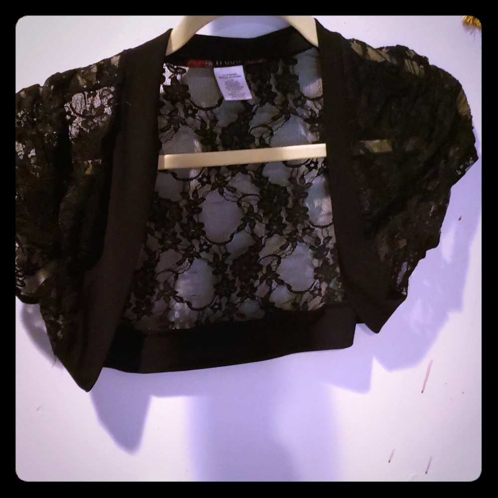 Lace connected shawl